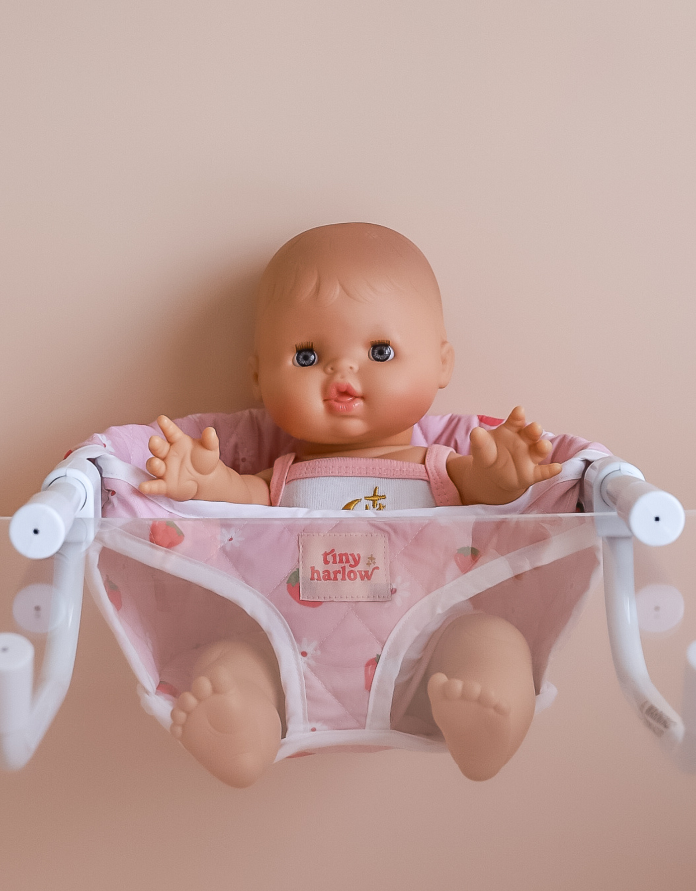 High table chair for dolls - Strawberry picnic - Tiny Harlow